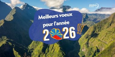 fond photo point de vue sur le cirque de Mafate et titre meilleurs voeux